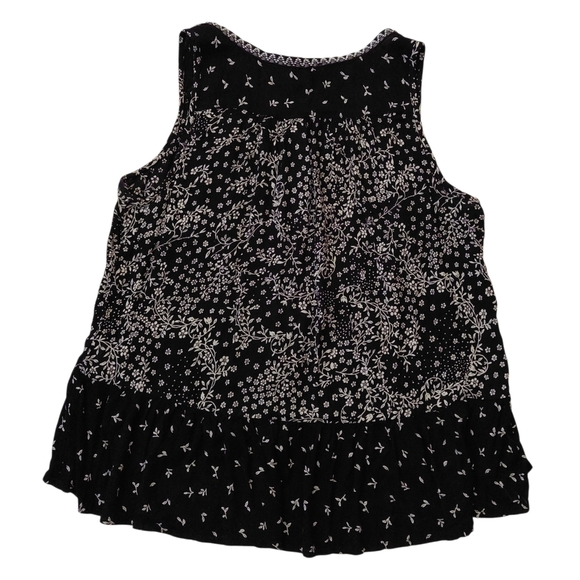 Patrons of Peace Black and White Floral Blouse - Picture 3 of 7